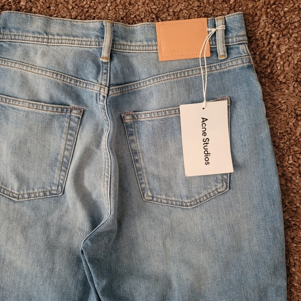 Acne Studio Light Blue Straight Leg Jeans with Subtle Fading | Size 28 X 32 - Picture 3 of 15